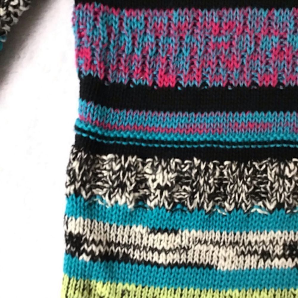 Cotton Country Canadian Multi Knit Aztec Sweater - Picture 7 of 7